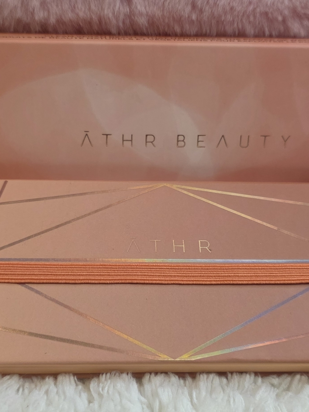 ĀTHR Beauty Rose Gold Blush And Highlighter Palette